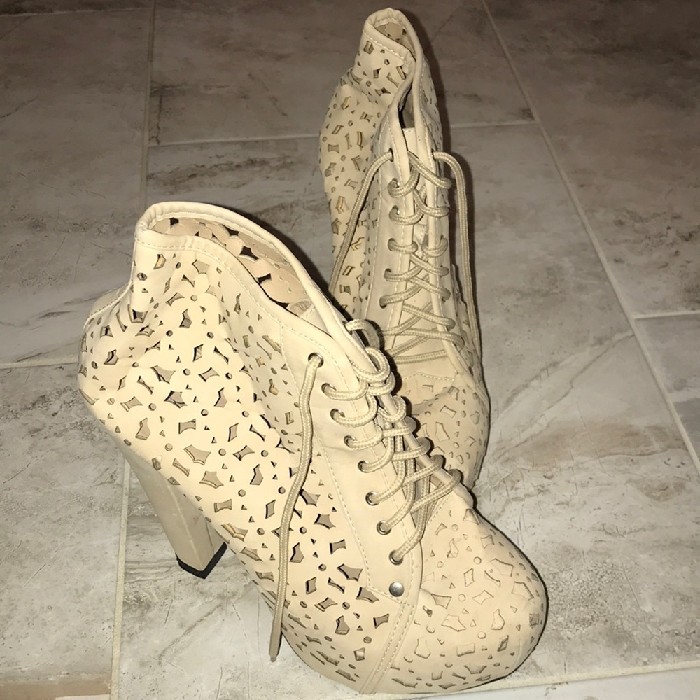 Platform heels